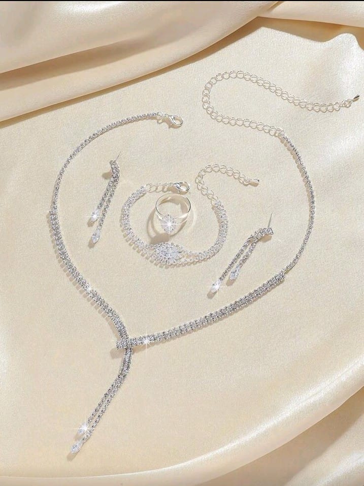 Luxe Crystal Jewelry Set